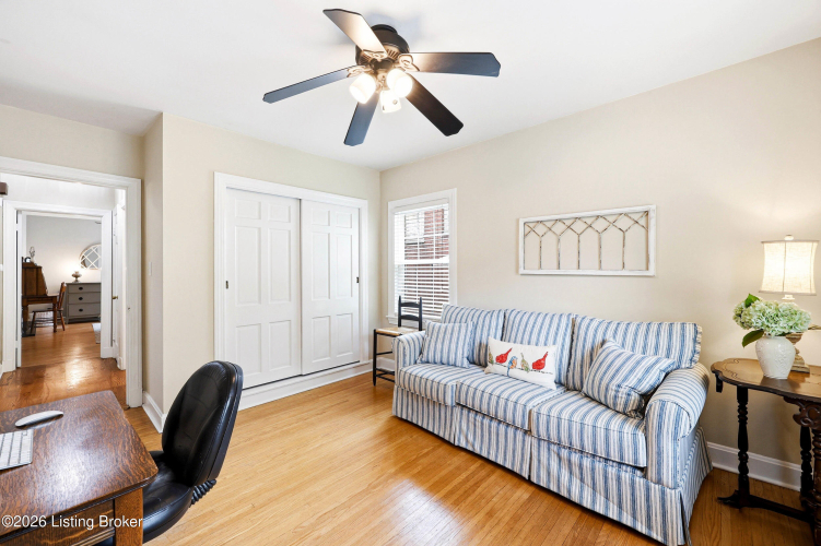 Listing Image 22