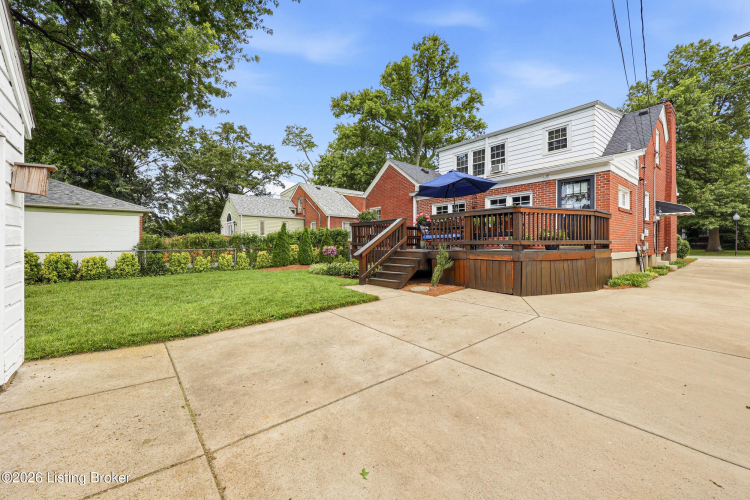 Listing Image 44