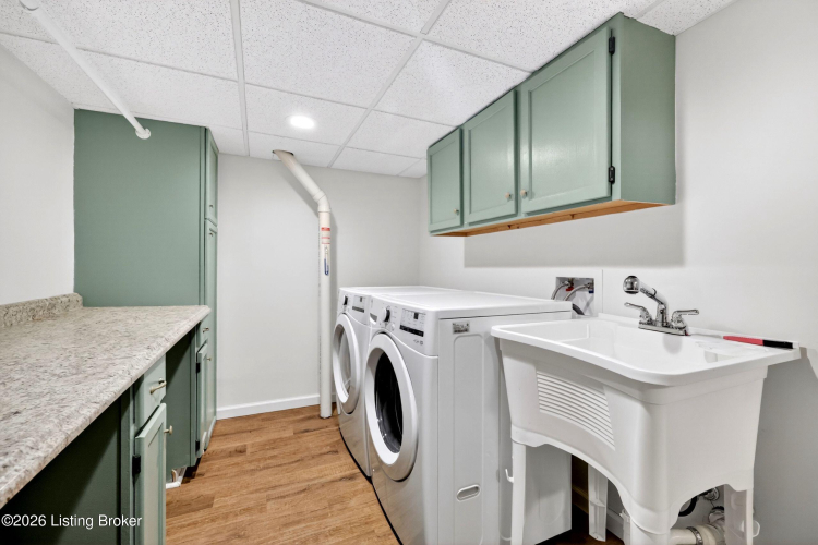 Listing Image 39