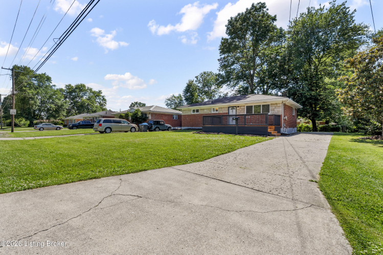 Listing Image 38