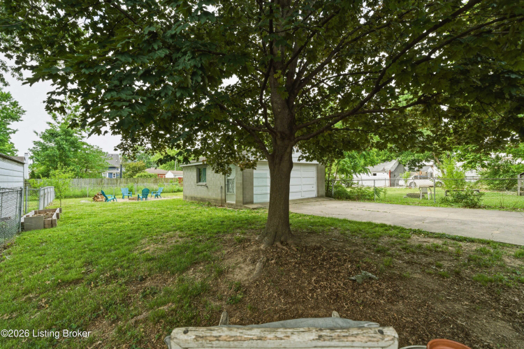 Listing Image 46