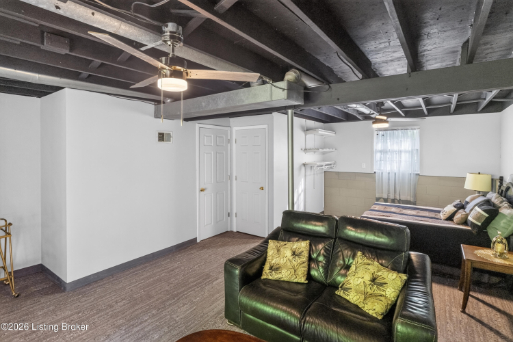 Listing Image 25