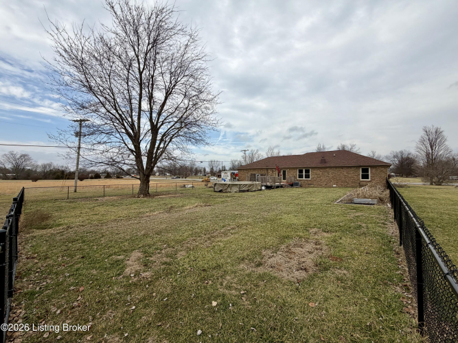 Listing Image 41