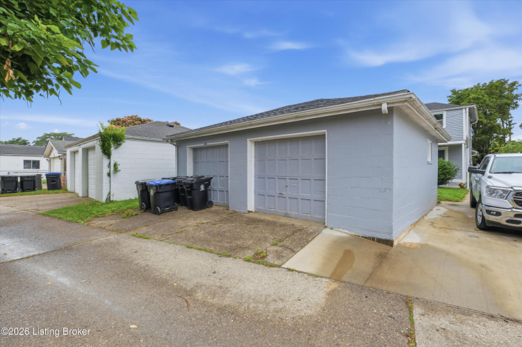 Listing Image 45