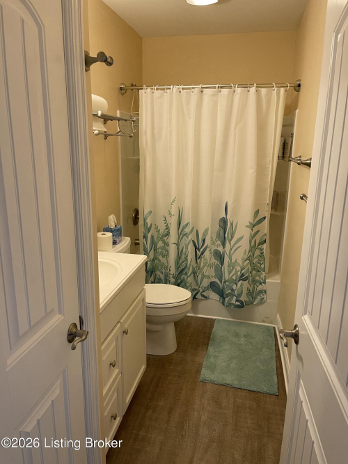 Listing Image 17