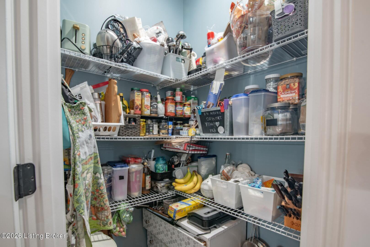 Listing Image 32