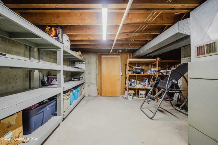 Listing Image 52