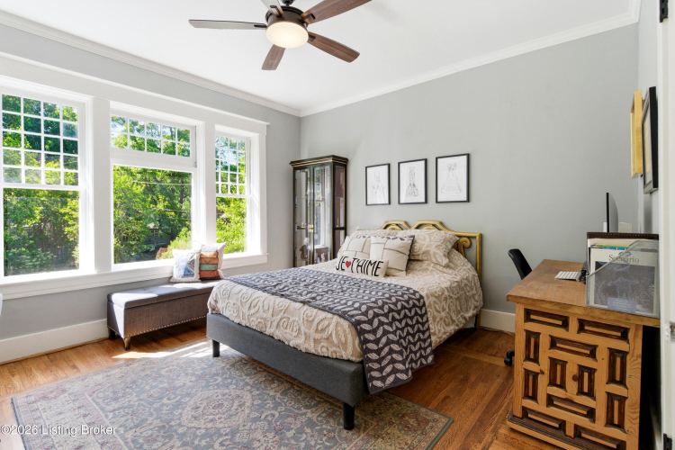 Listing Image 30