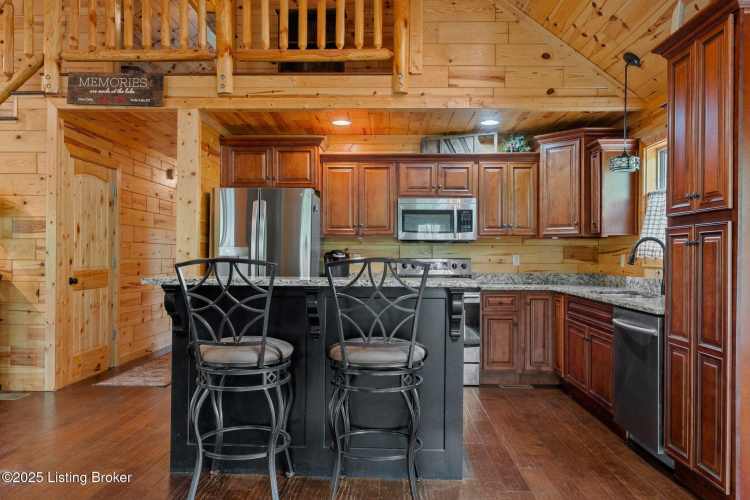 Listing Image 18