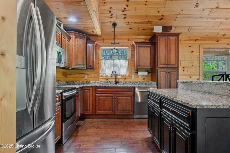 Listing Image 19