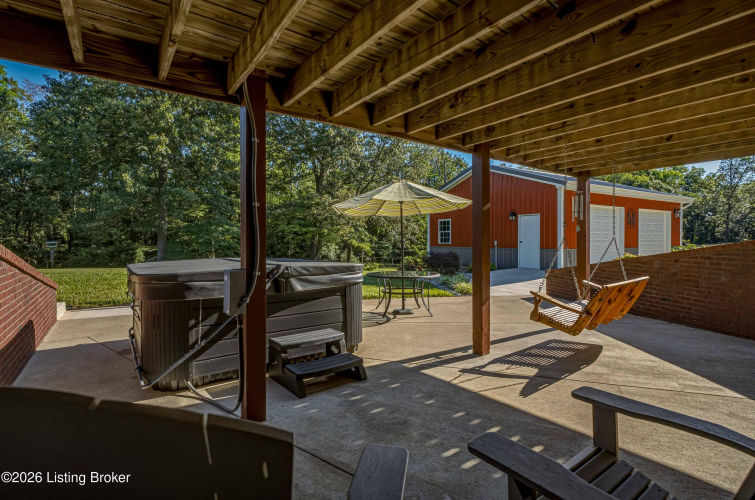 Listing Image 14
