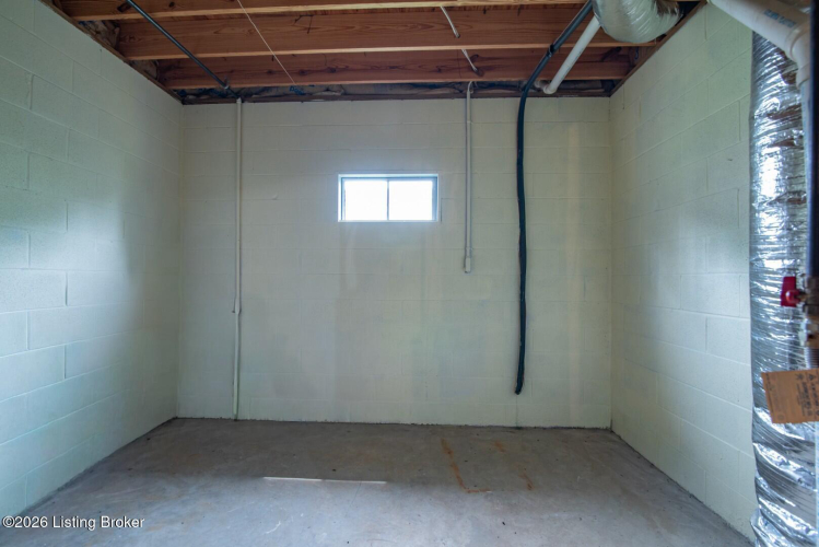 Listing Image 47