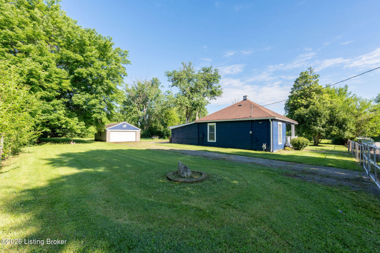 Listing Image 28