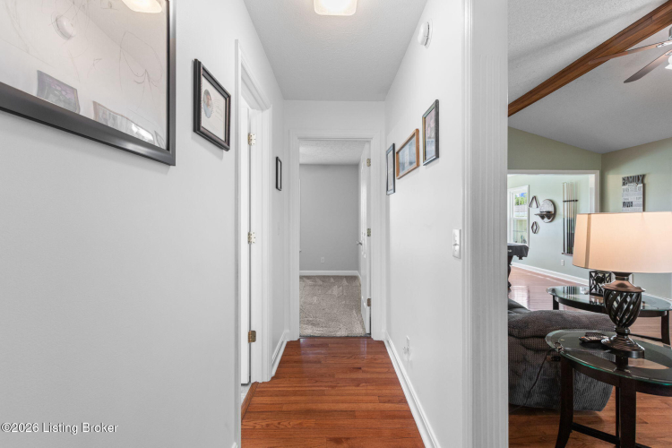 Listing Image 35