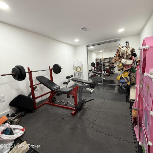 Listing Image 39
