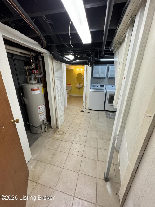 Listing Image 16
