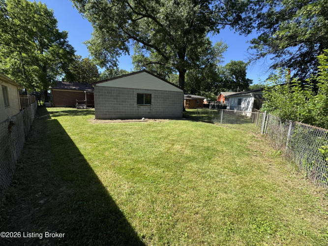 Listing Image 28