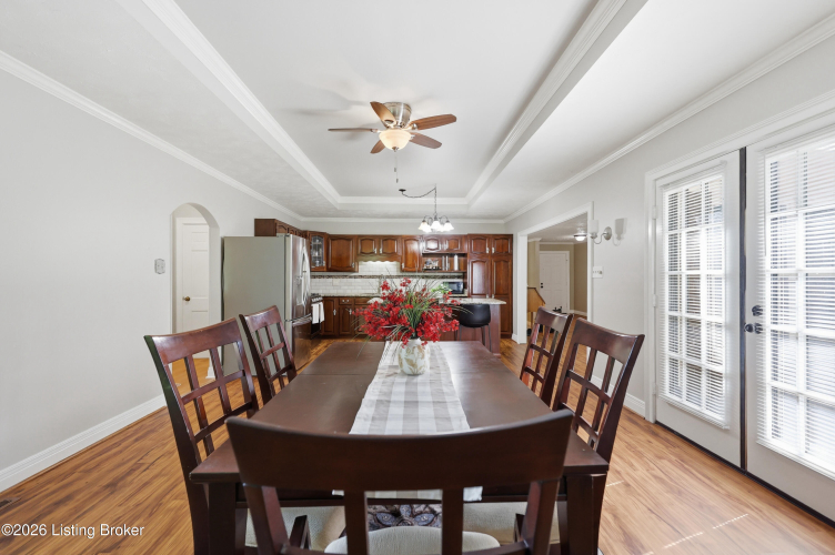 Listing Image 80