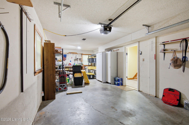 Listing Image 37
