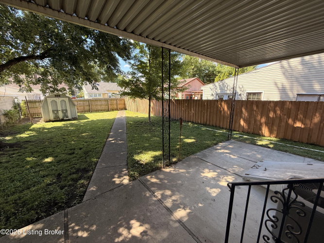 Listing Image 10