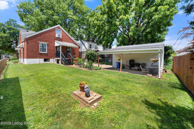 Listing Image 5