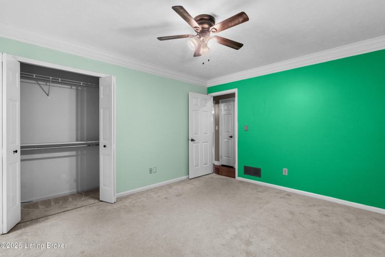 Listing Image 28