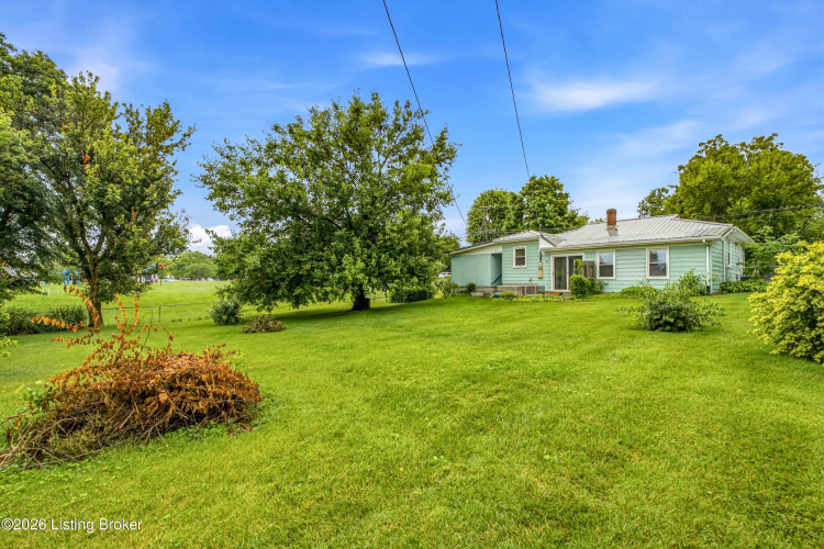 Listing Image 10