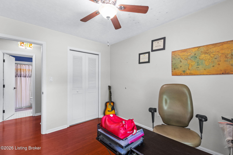 Listing Image 20