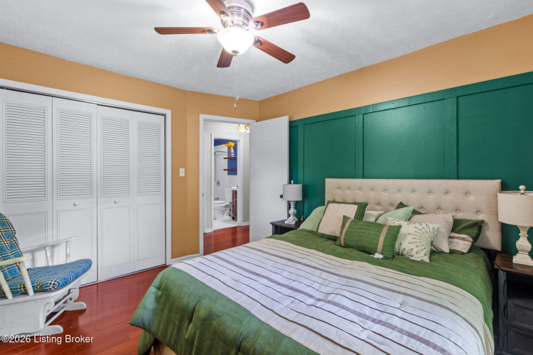 Listing Image 22