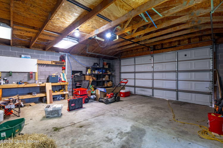 Listing Image 38