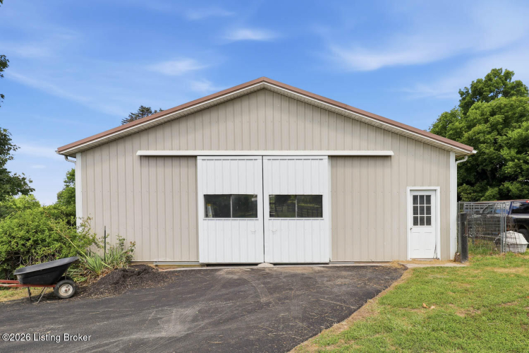 Listing Image 60