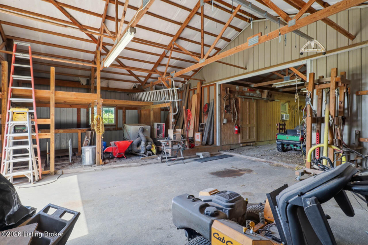 Listing Image 63