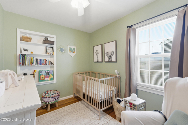Listing Image 13