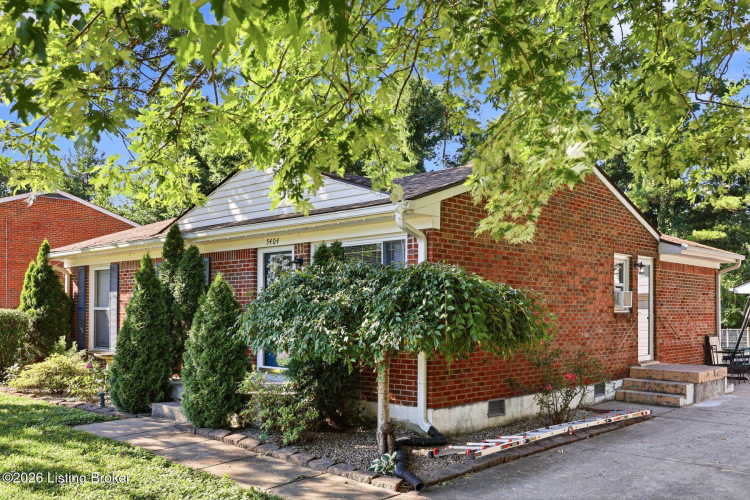Listing Image 3