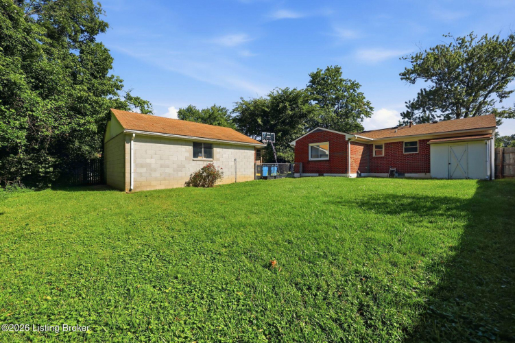 Listing Image 27