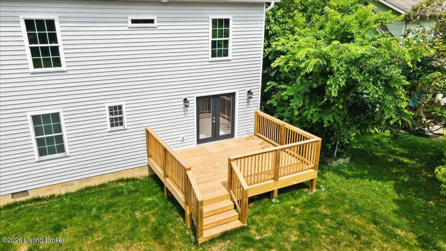 Listing Image 4