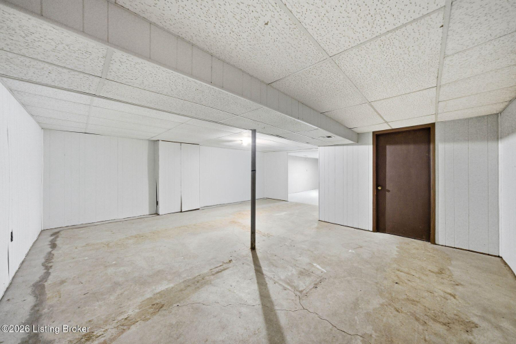 Listing Image 41