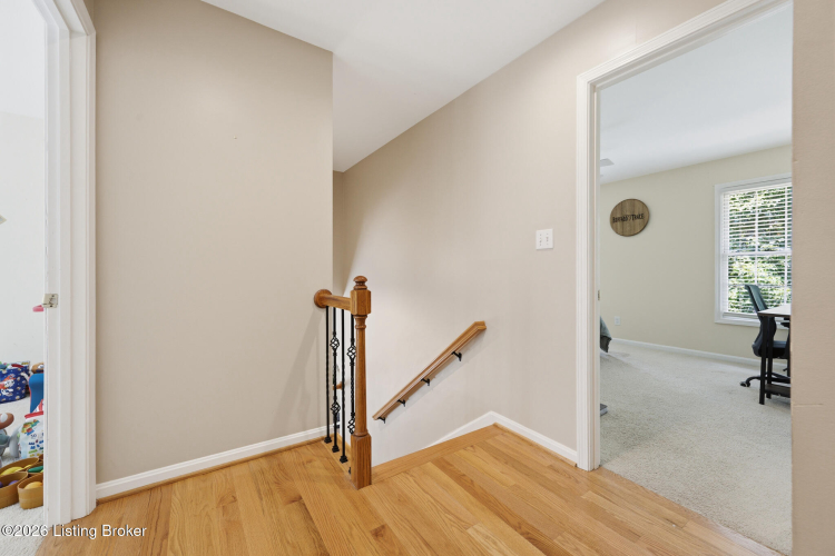 Listing Image 37