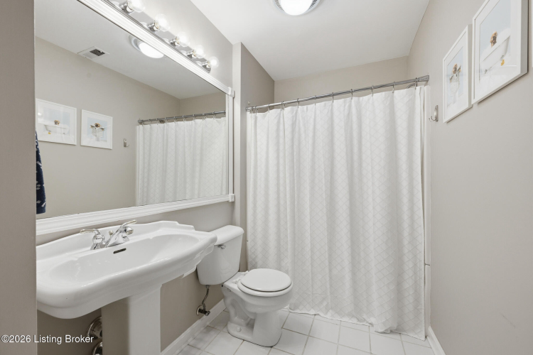 Listing Image 53