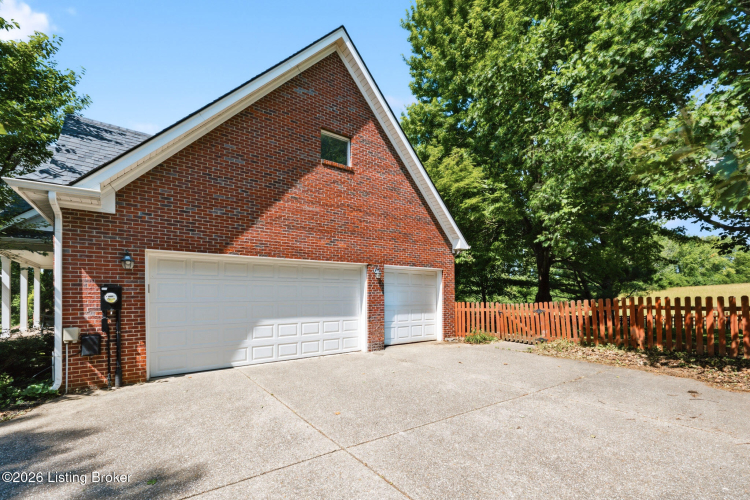Listing Image 59