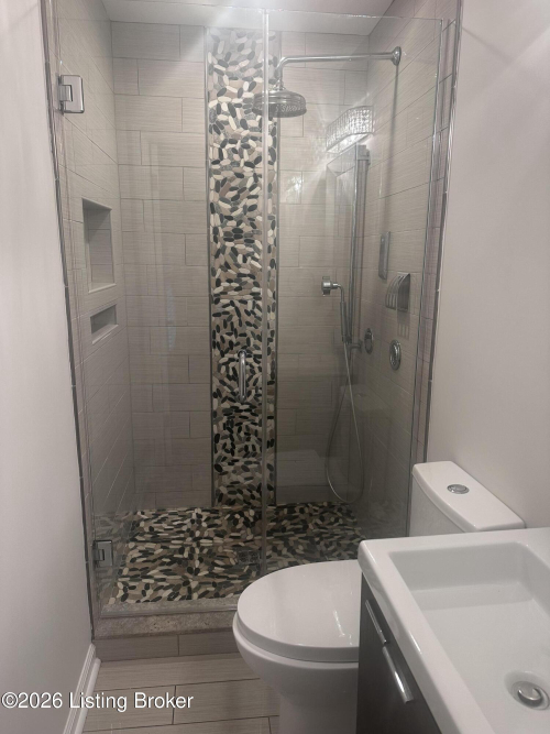 Listing Image 18
