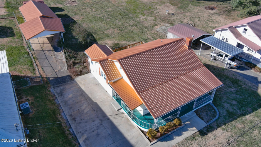 Listing Image 9