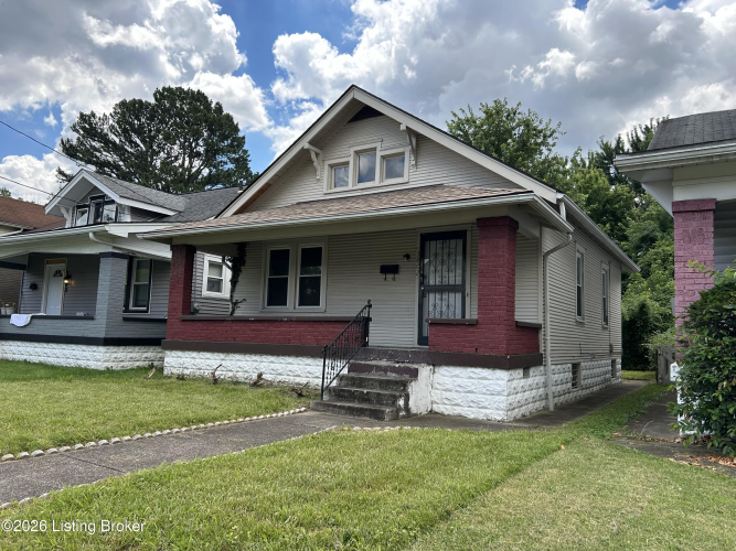 Listing Image 4