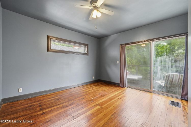 Listing Image 26
