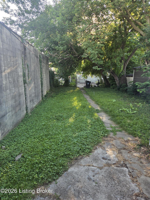 Listing Image 12
