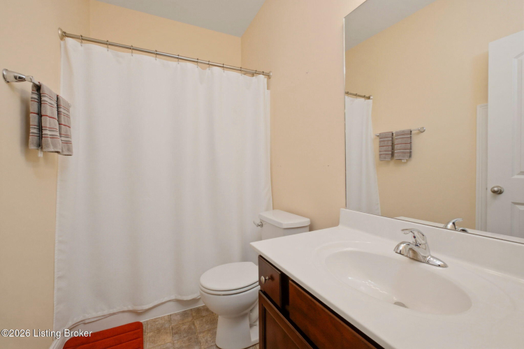 Listing Image 71