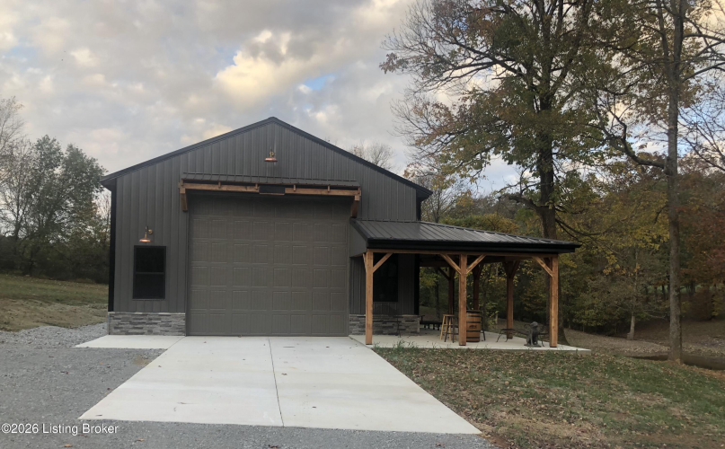 Listing Image 15