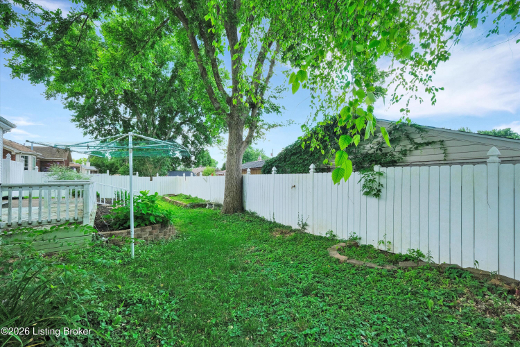 Listing Image 38