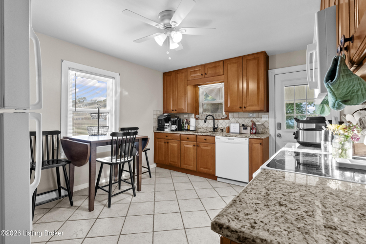 Listing Image 20
