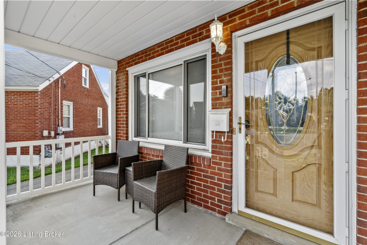 Listing Image 5